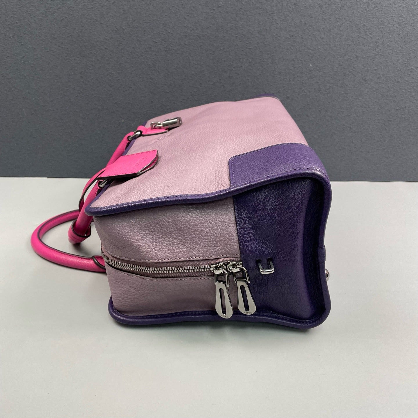 Loewe - Amazona - Grained leather - Multicolour - (Medium)
