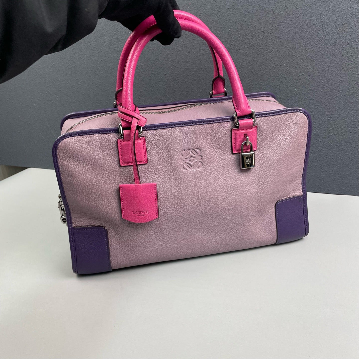 Loewe - Amazona - Grained leather - Multicolour - (Medium)