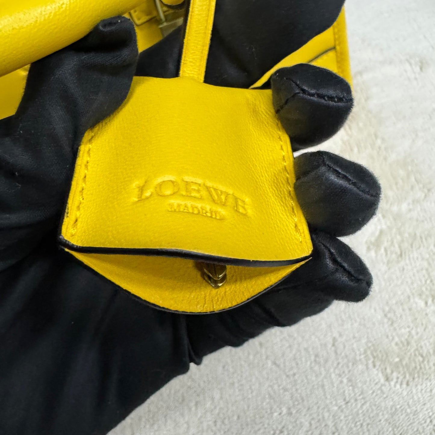 Loewe - Amazona - Leather - Yellow - (medium)
