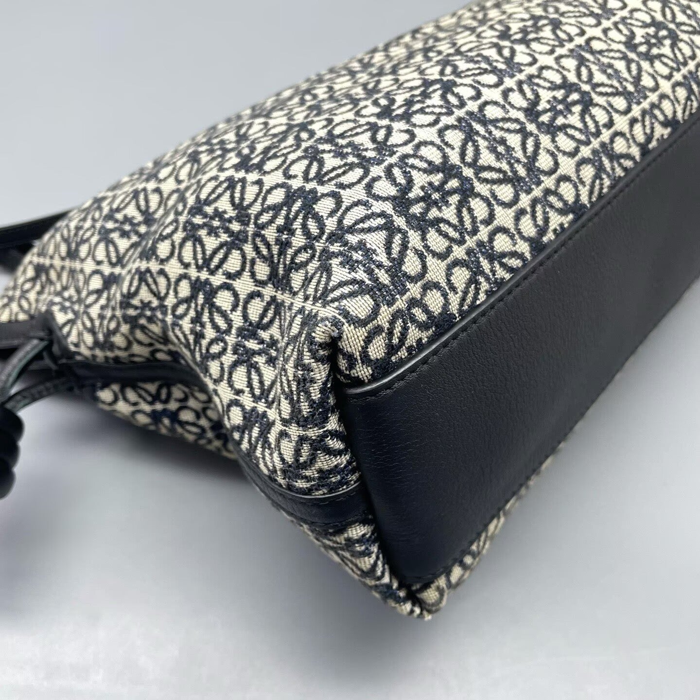 Loewe - Anagram Jacquard Soft Shoulder Bag - Jacquard canvas and leather - Black and Beige - (medium)