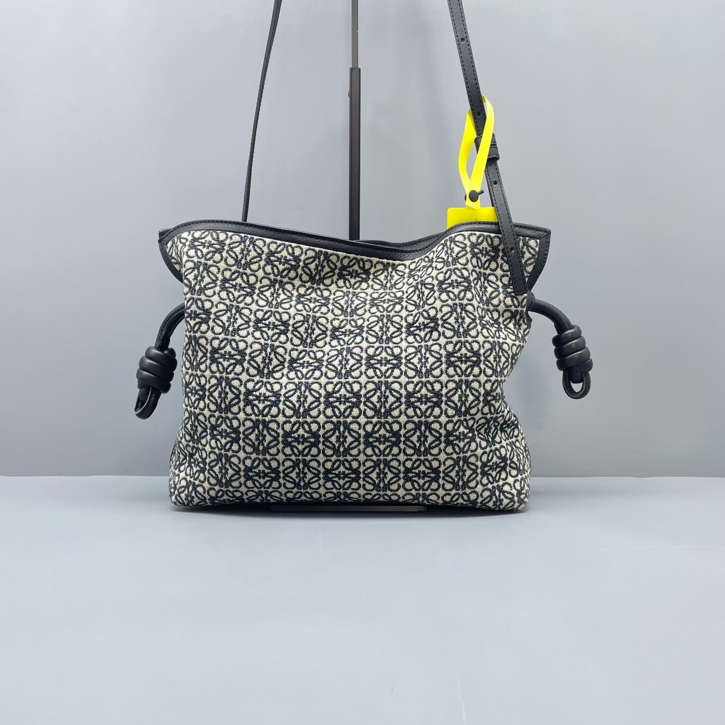 Loewe - Anagram Jacquard Soft Shoulder Bag - Jacquard canvas and leather - Black and Beige - (medium)