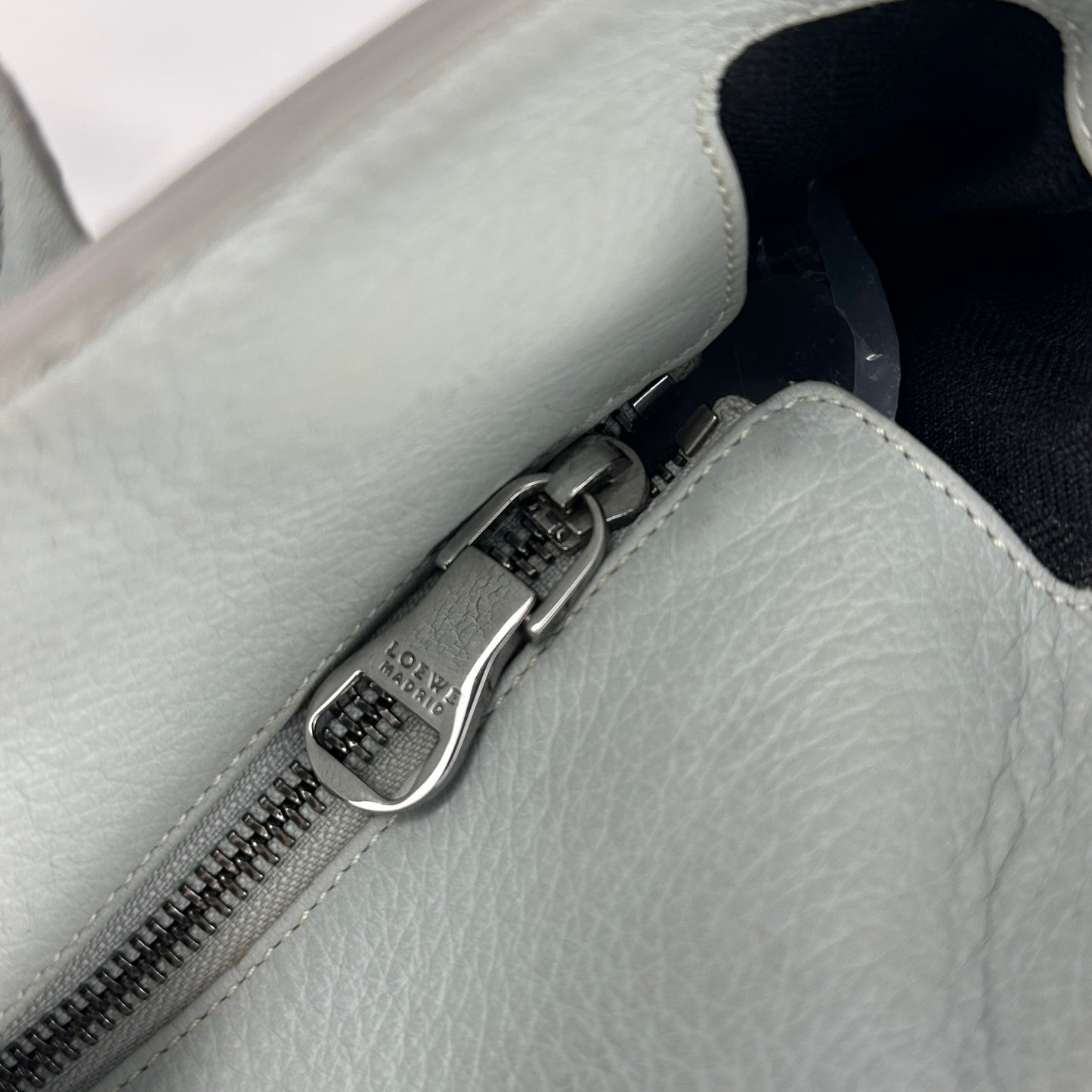 Loewe - Anagram Tote Bag - Grained calfskin leather - Pale Blue - (Medium)