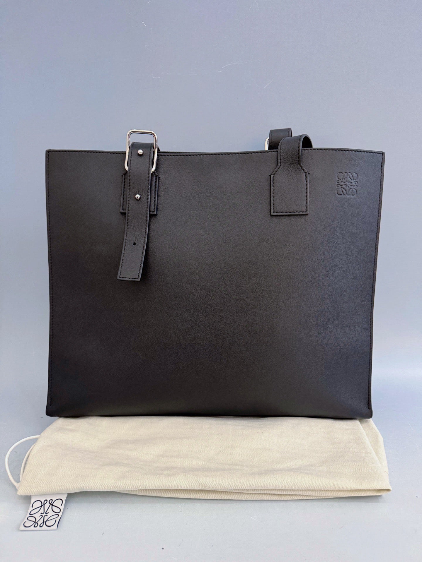 Loewe - Asymmetric Tote Bag - Leather - Black
