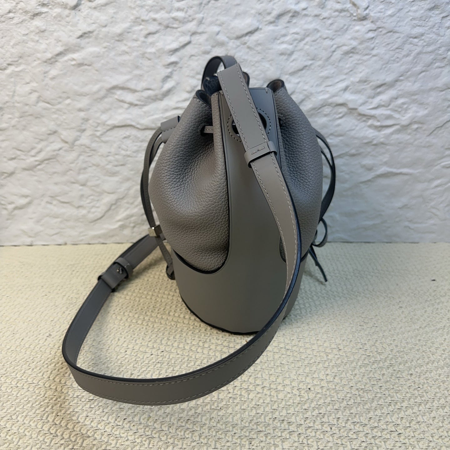 Loewe - Balloon Bag - Leather - Grey - (small)