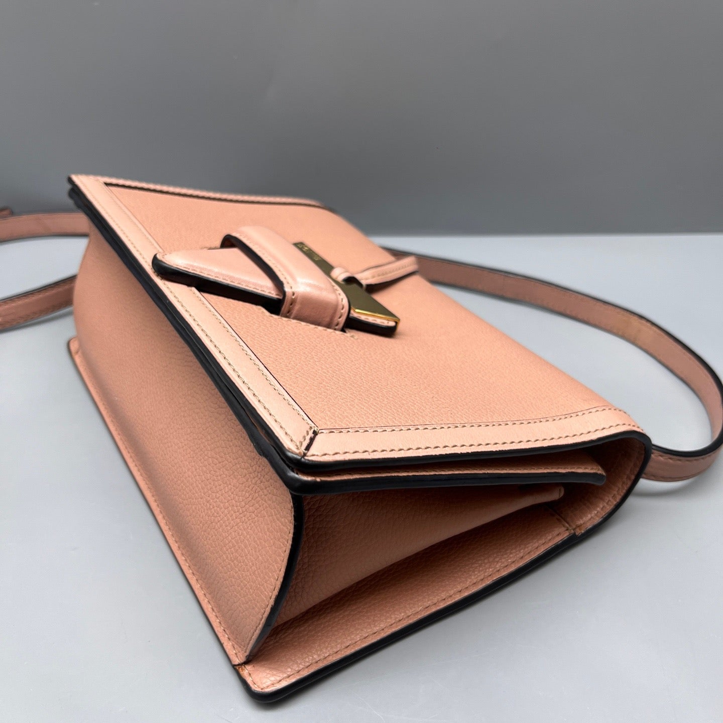 Loewe - Barcelona Bag - Pebbled leather - Pink - (small)