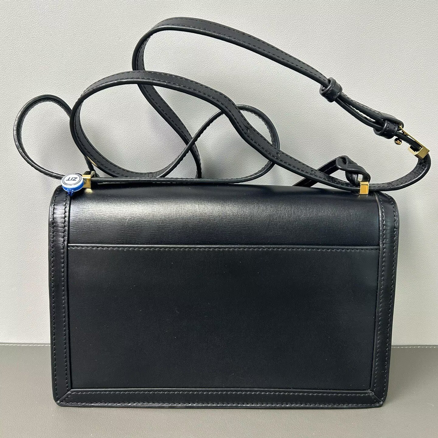 Loewe - Barcelona - Calfskin leather - Black - (medium)