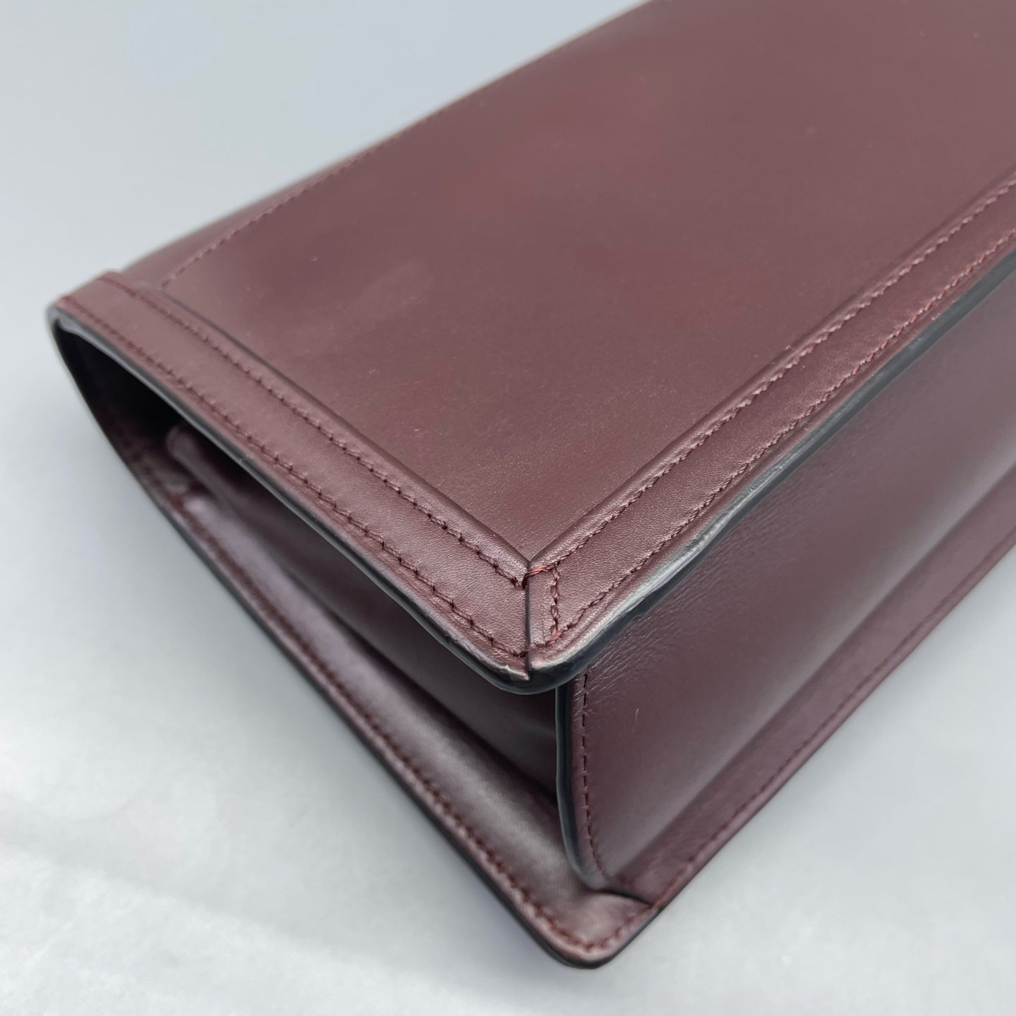 Loewe - Barcelona - Calfskin leather - Burgundy - (medium)