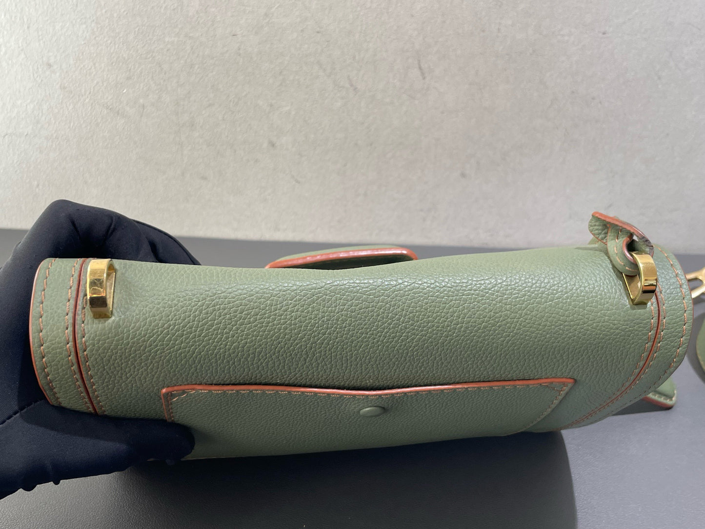 Loewe - Barcelona - Grained calfskin leather - Avocado Green with Tan Edges - (medium)