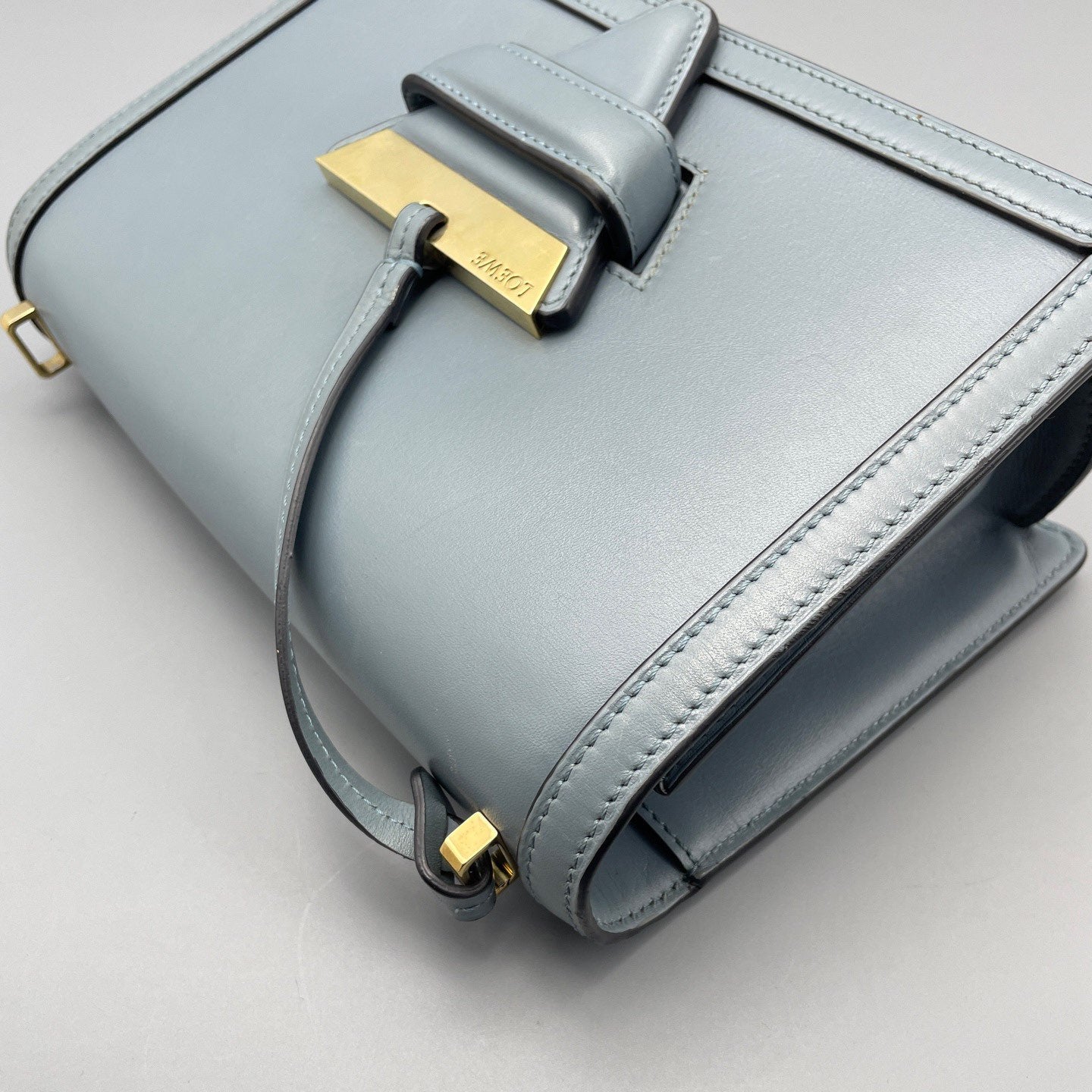Loewe - Barcelona - Smooth calfskin leather - Haze Blue - (Medium)