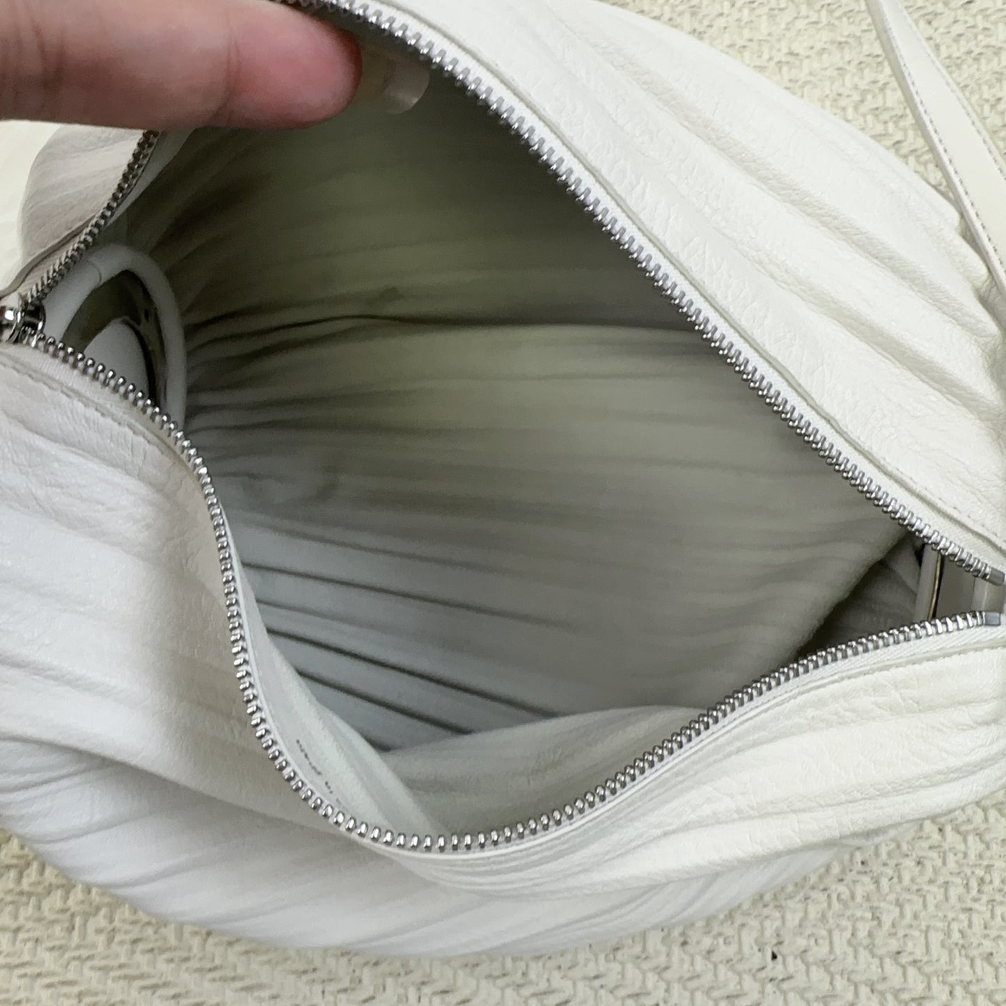 Loewe - Bracelet Pouch - Leather - White - (medium)