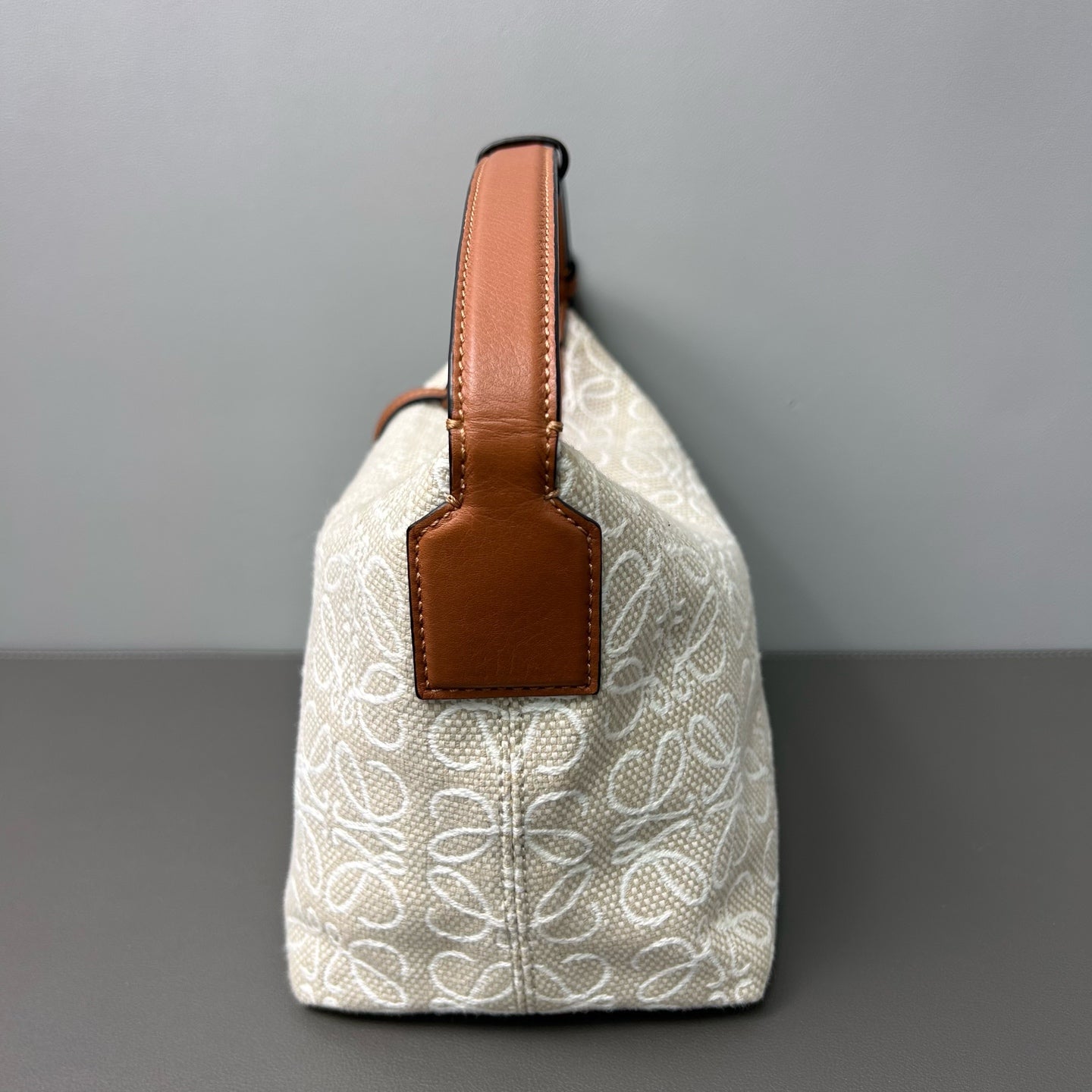 Loewe - Cubi Bag - Canvas and Leather - Beige and Brown - (Small)