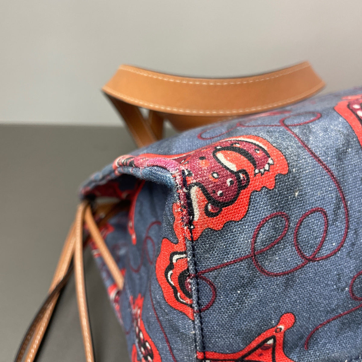 Loewe - Cushion Tote Graffiti Limited Edition - Cloth - Multicolour - (Medium)