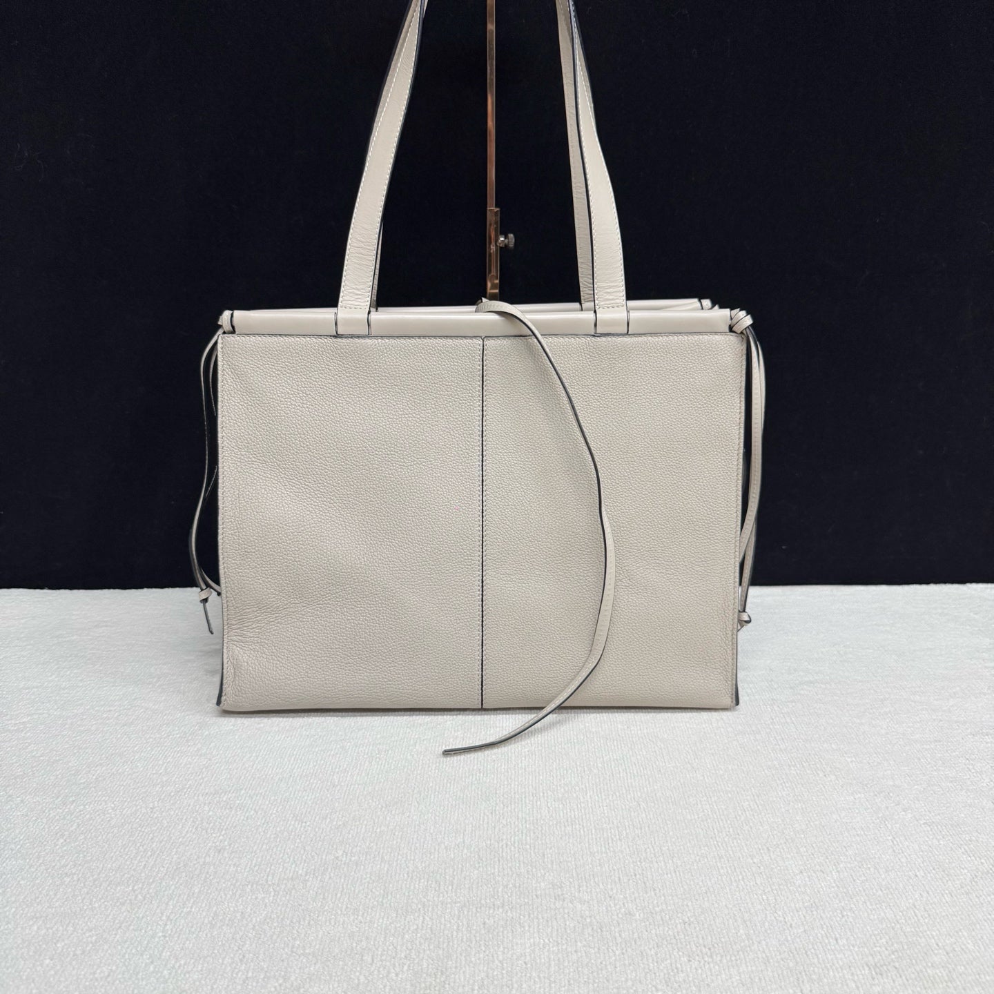 Loewe - Cushion Tote - Leather - Beige - (medium)