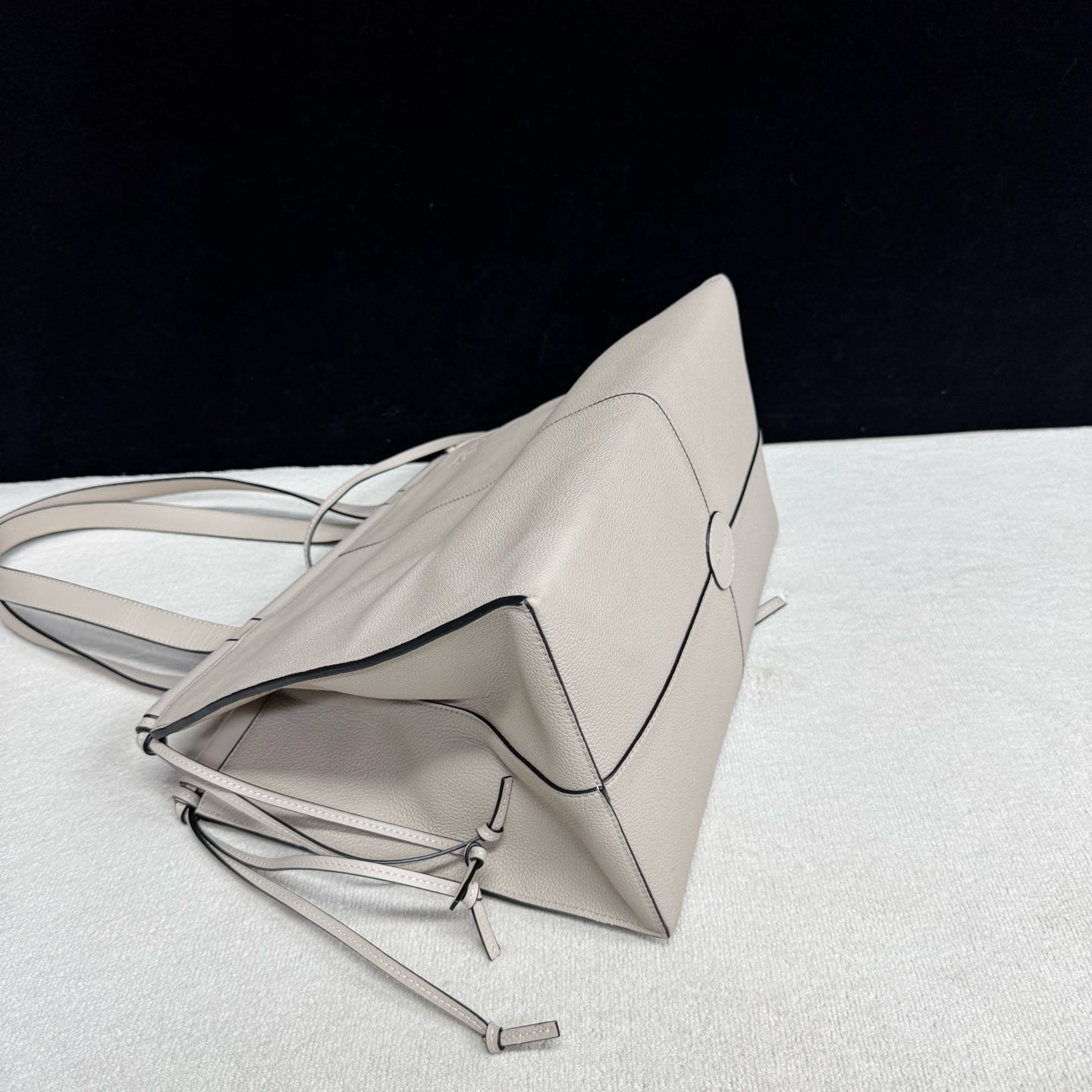 Loewe - Cushion Tote - Leather - Beige - (medium)