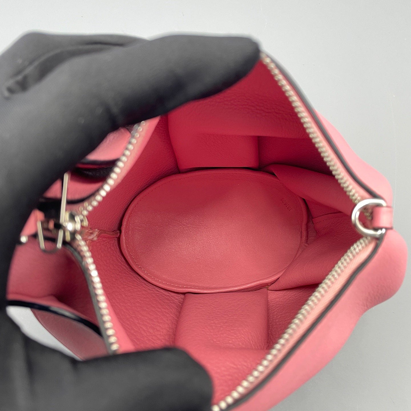 LOEWE - Elephant bag - Grained calfskin leather - Pink - (mini)