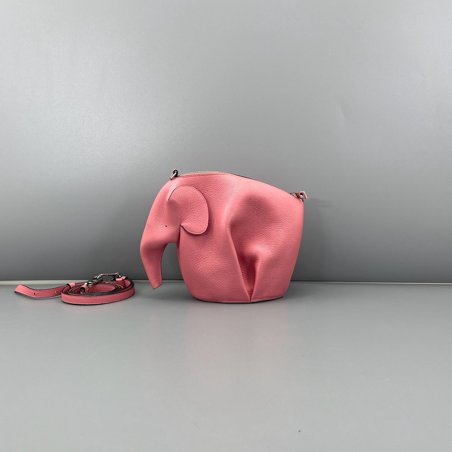 LOEWE - Elephant Mini Bag - Leather - Pink - (mini)