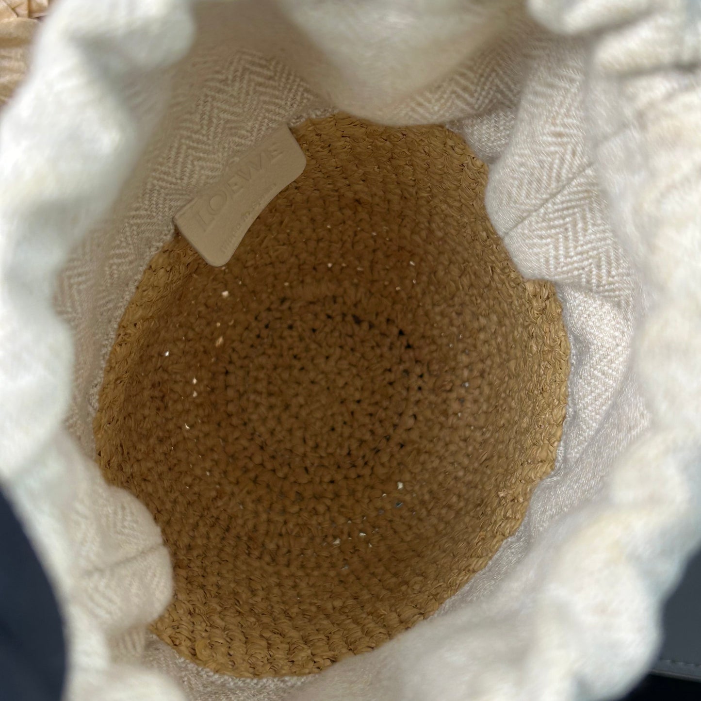 Loewe - Fish Bag - Raffia and calfskin leather with sequin embellishments - Beige - (mini)
