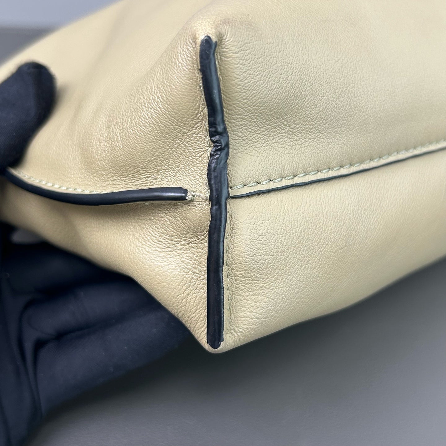 Loewe - Flamenco Clutch - Leather - Beige - (mini)