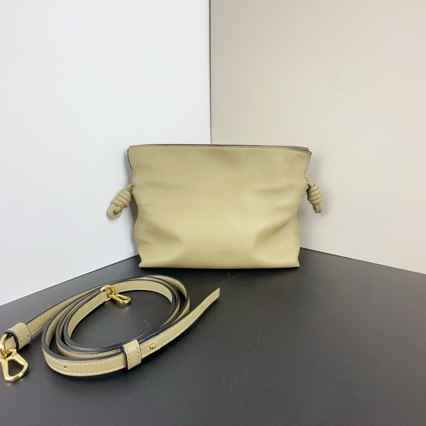Loewe - Flamenco - Leather - Beige - (mini)
