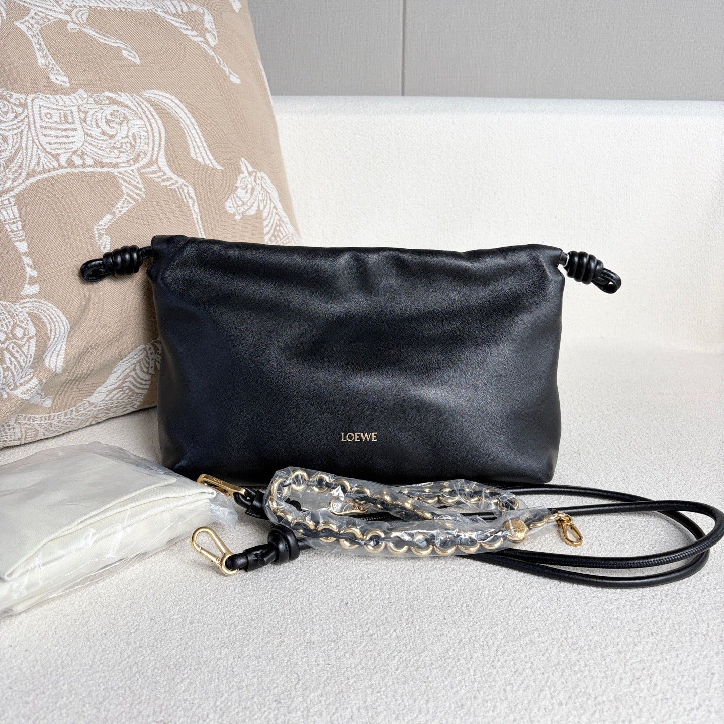 Loewe - Flamenco - Leather - Black - (medium)