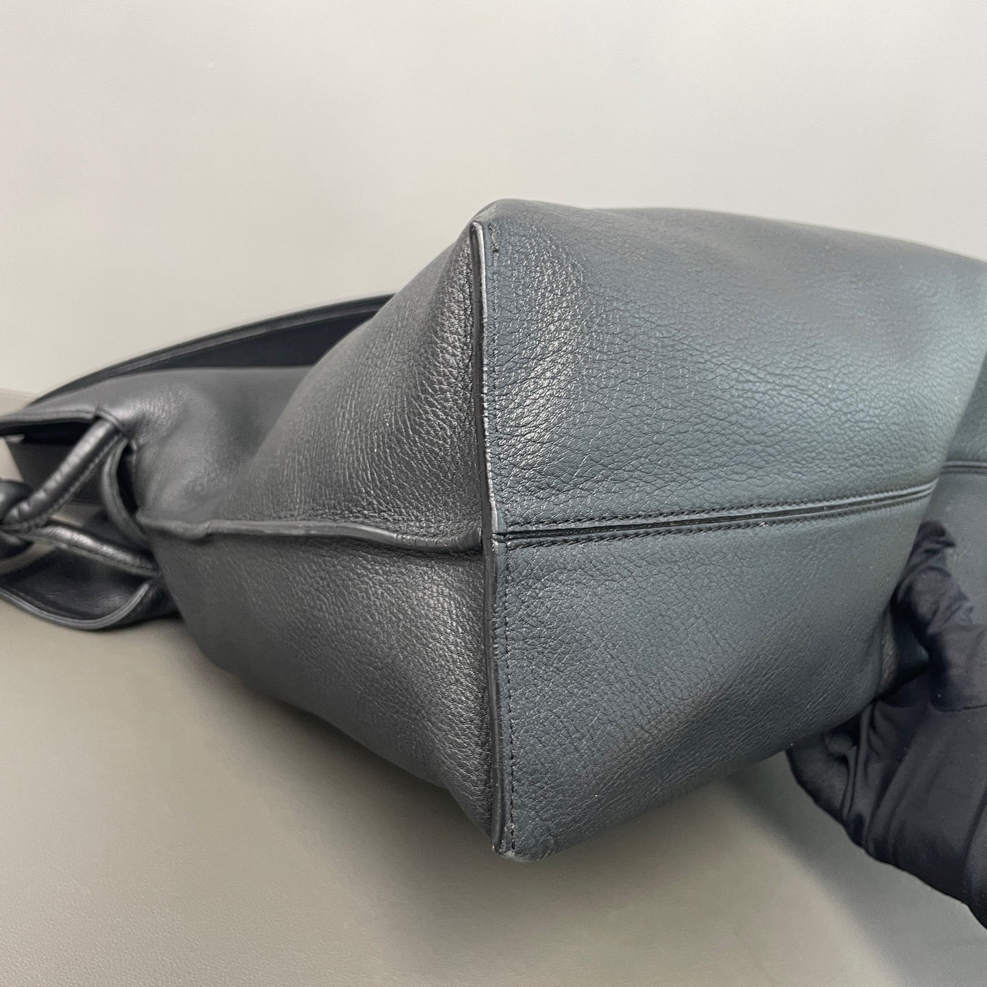 Loewe - Flamenco - Leather - Black - (medium)