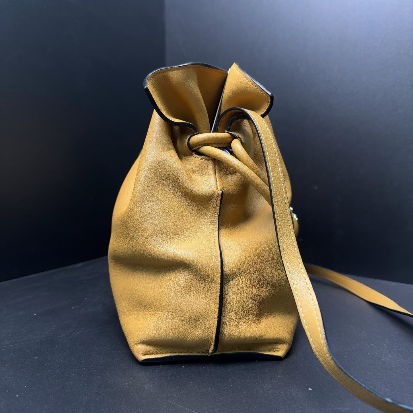 Loewe - Flamenco - Leather - Brown - (medium)