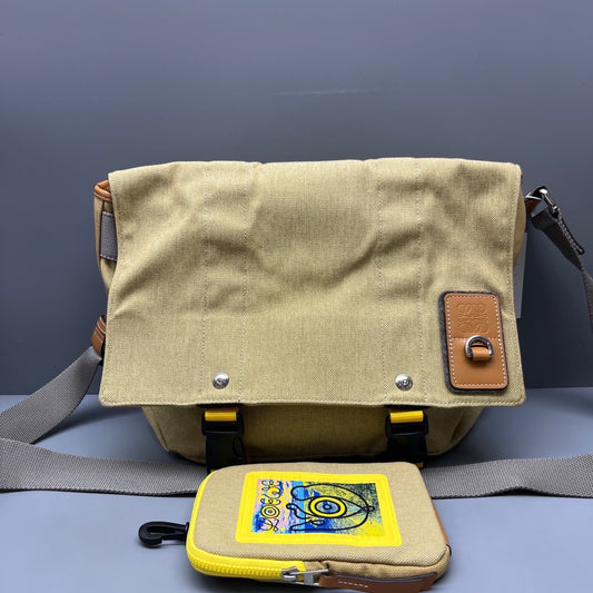 Loewe - Flap Messenger Bag - Cloth - Beige - (Medium)
