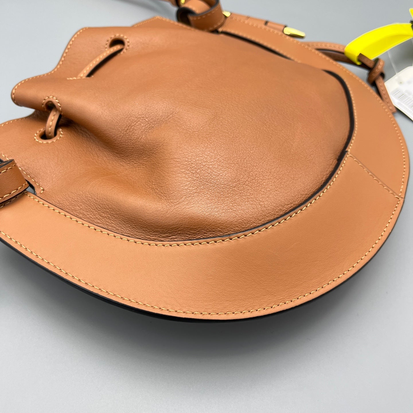 LOEWE - Gate Bucket Bag - Leather - Brown - (medium)