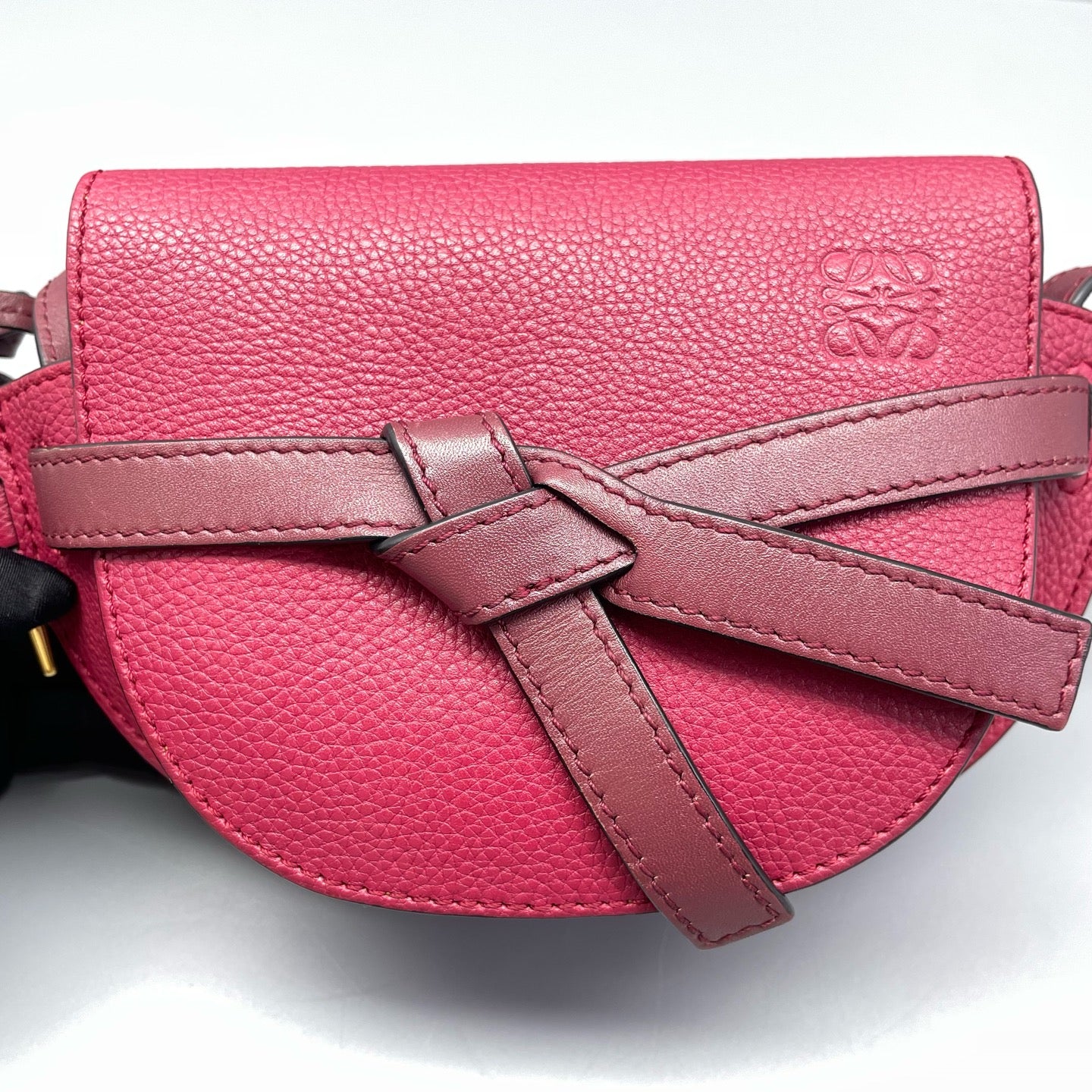 Loewe - Gate Mini Saddle Bag - Grained leather - Rose Red - (Mini)