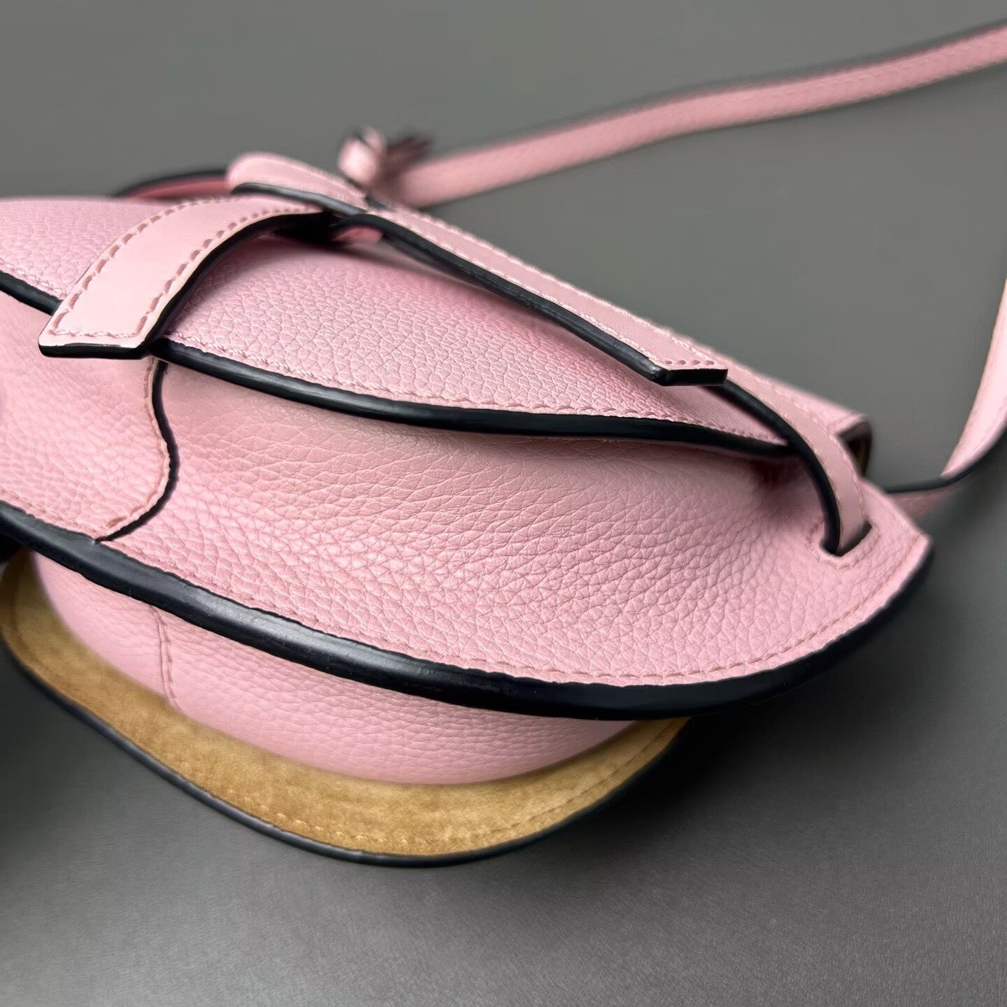 Loewe - Gate - Pebbled calfskin leather - Pink - (mini)