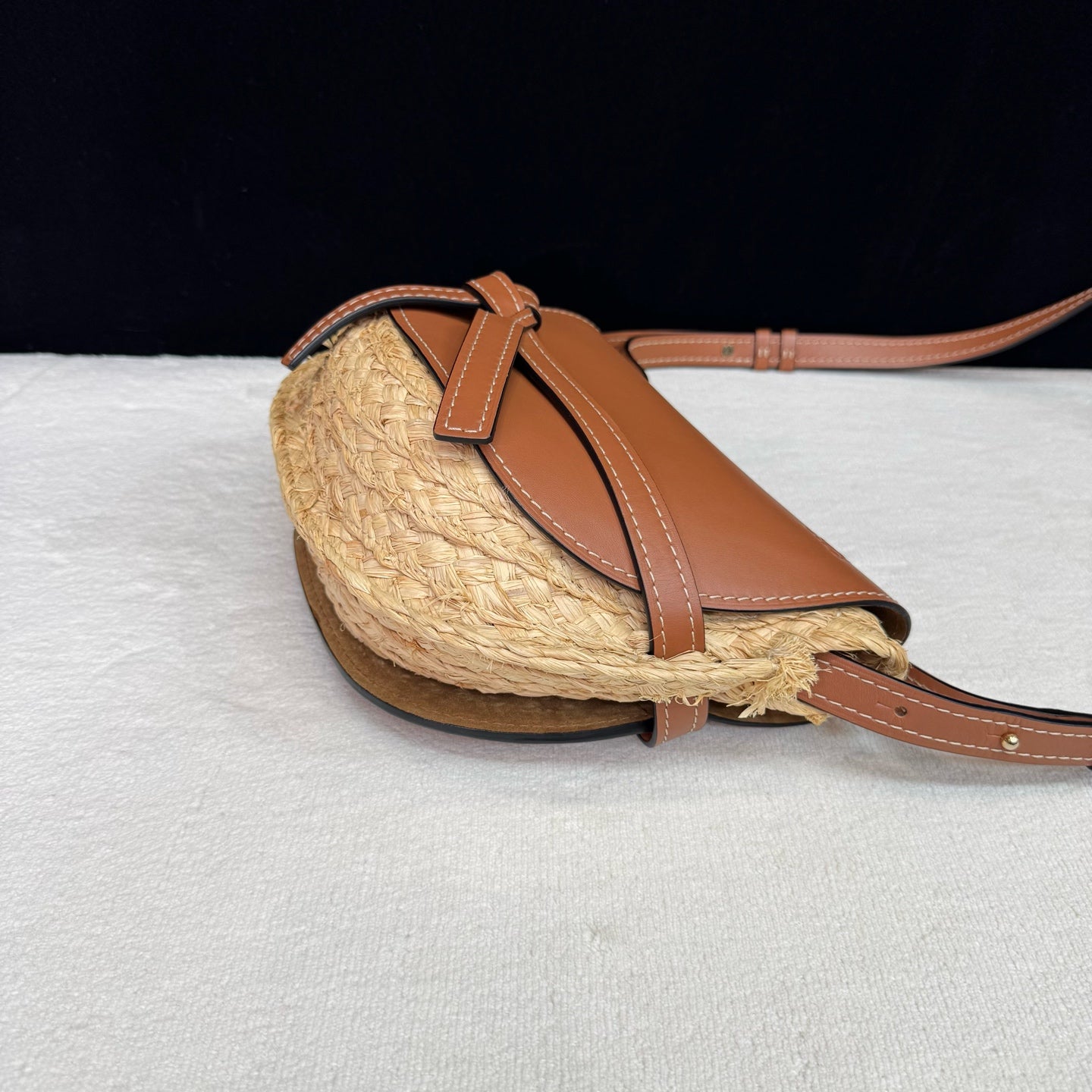 Loewe - Gate Saddle Bag - Calfskin leather and woven straw - Brown - (Small)