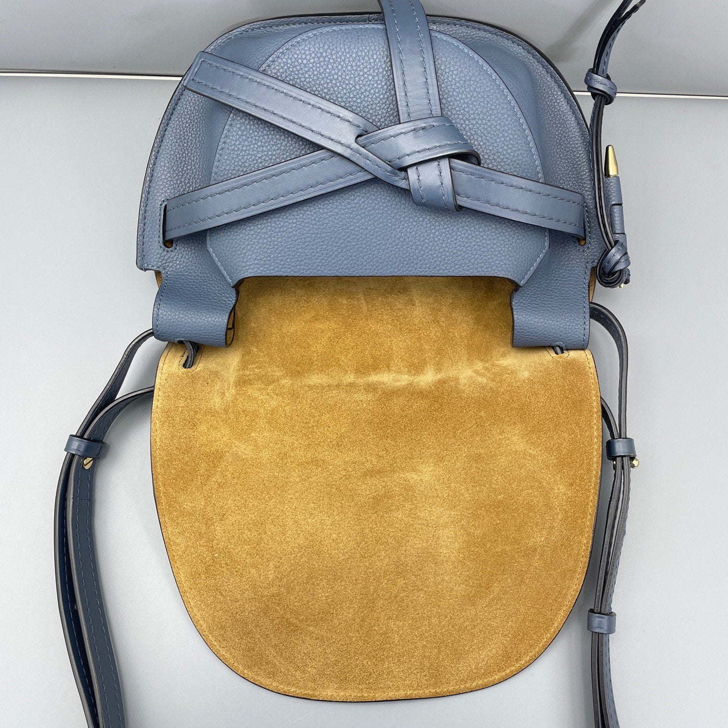 Loewe - Gate Saddle Bag - Grained leather - Blue - (Medium)
