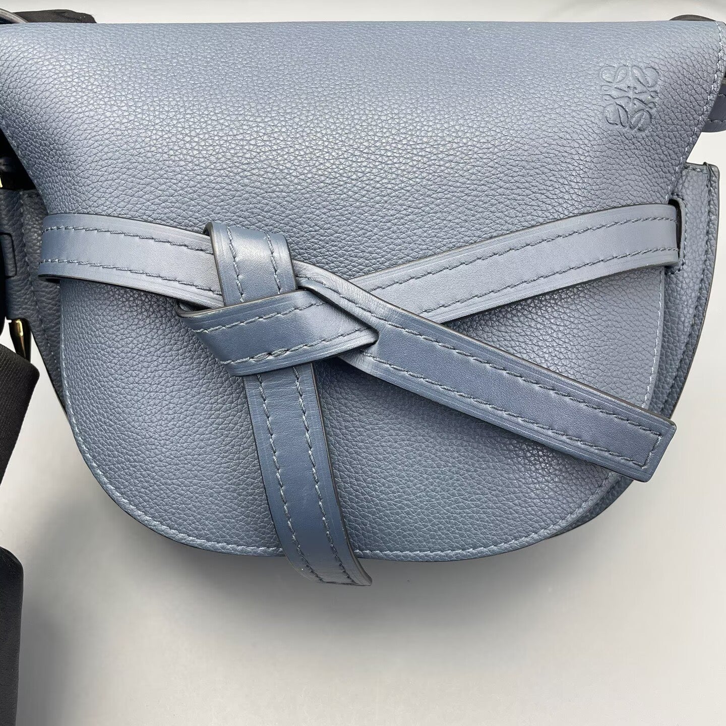 Loewe - Gate Saddle Bag - Grained leather - Blue - (Medium)