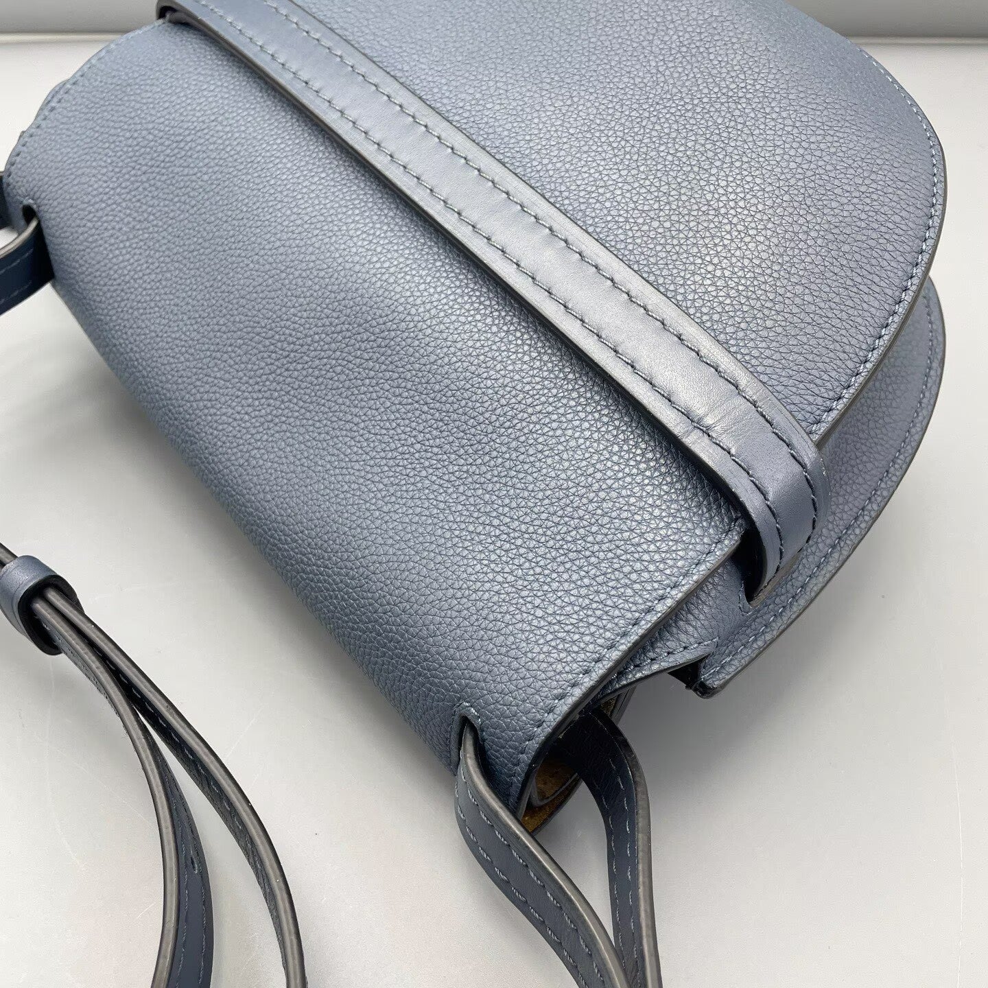 Loewe - Gate Saddle Bag - Grained leather - Blue - (Medium)
