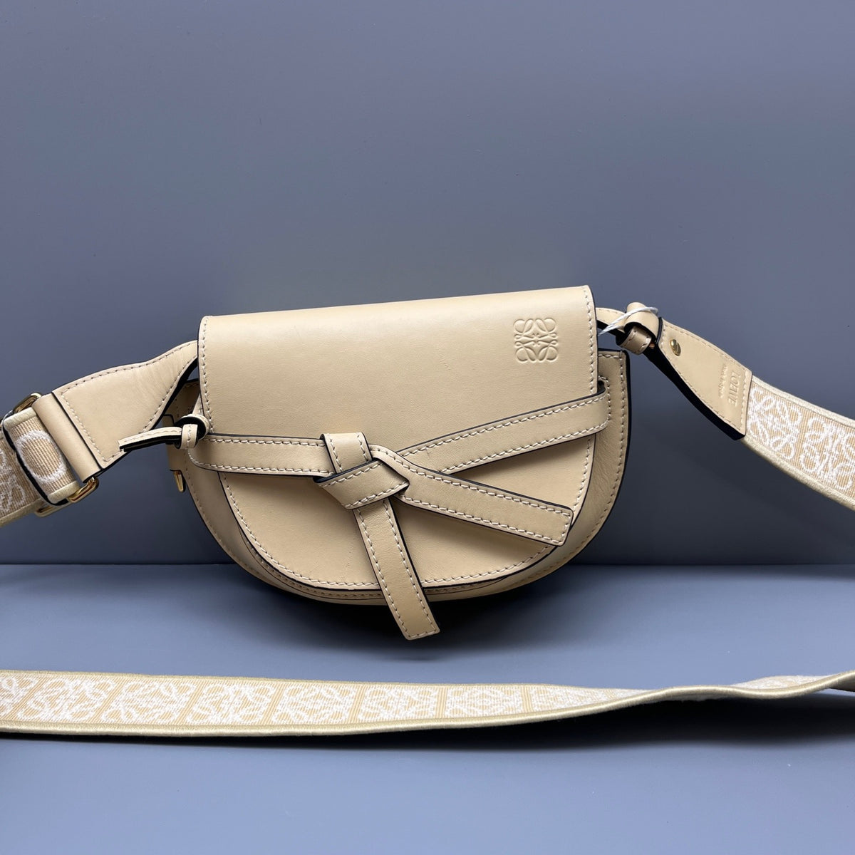 Loewe - Gate Saddle Bag - Leather - Beige - (mini)