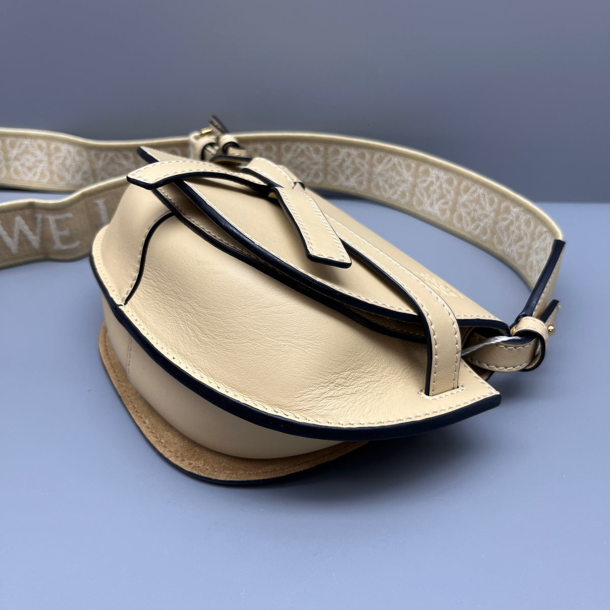 Loewe - Gate Saddle Bag - Leather - Beige - (mini)