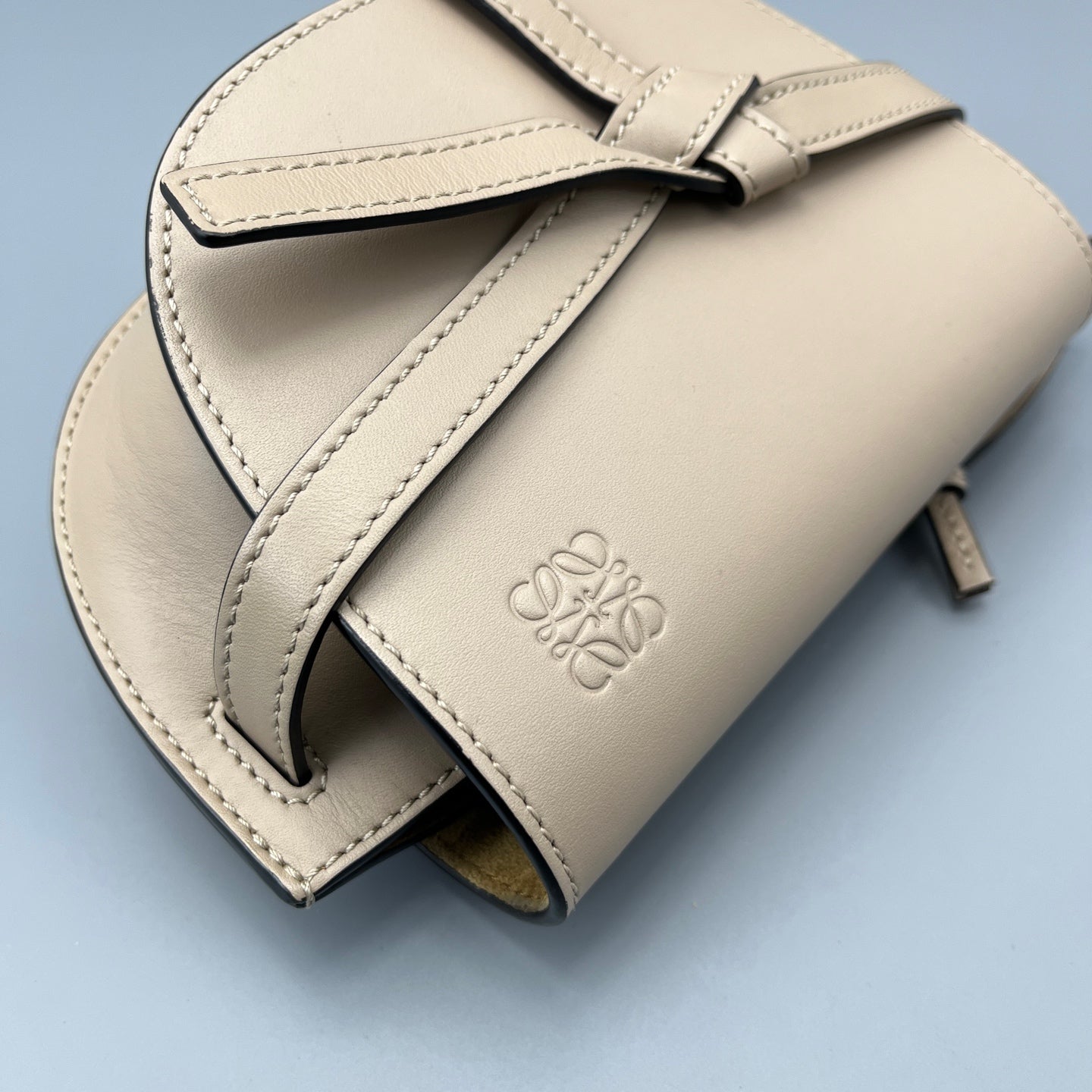 LOEWE - Gate Saddle Bag - Leather - Beige - (small)