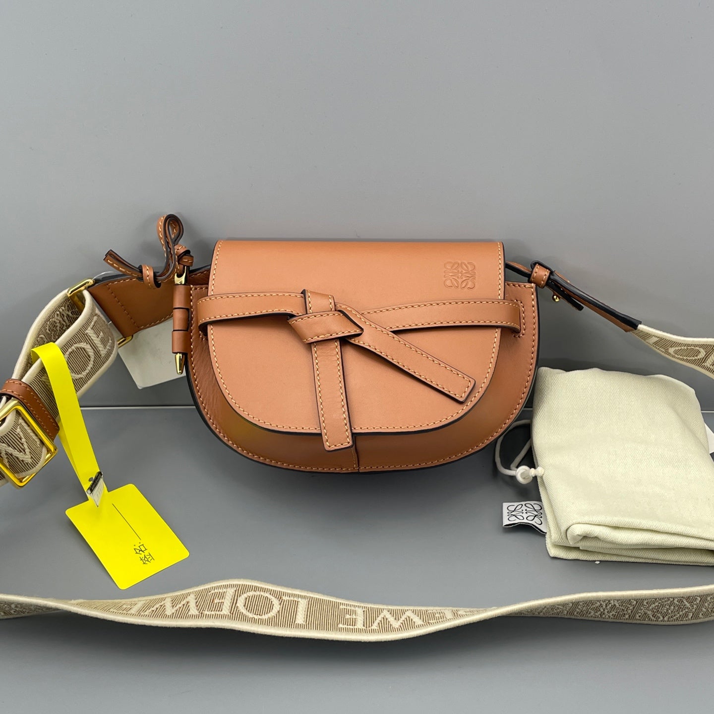 Loewe - Gate Saddle Bag - Leather - Brown - (small)