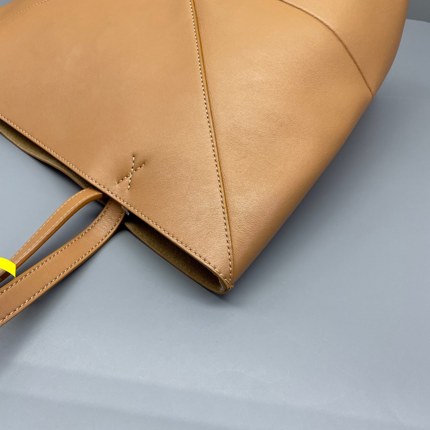 Loewe - Geometric Tote - Leather - Caramel - (medium)