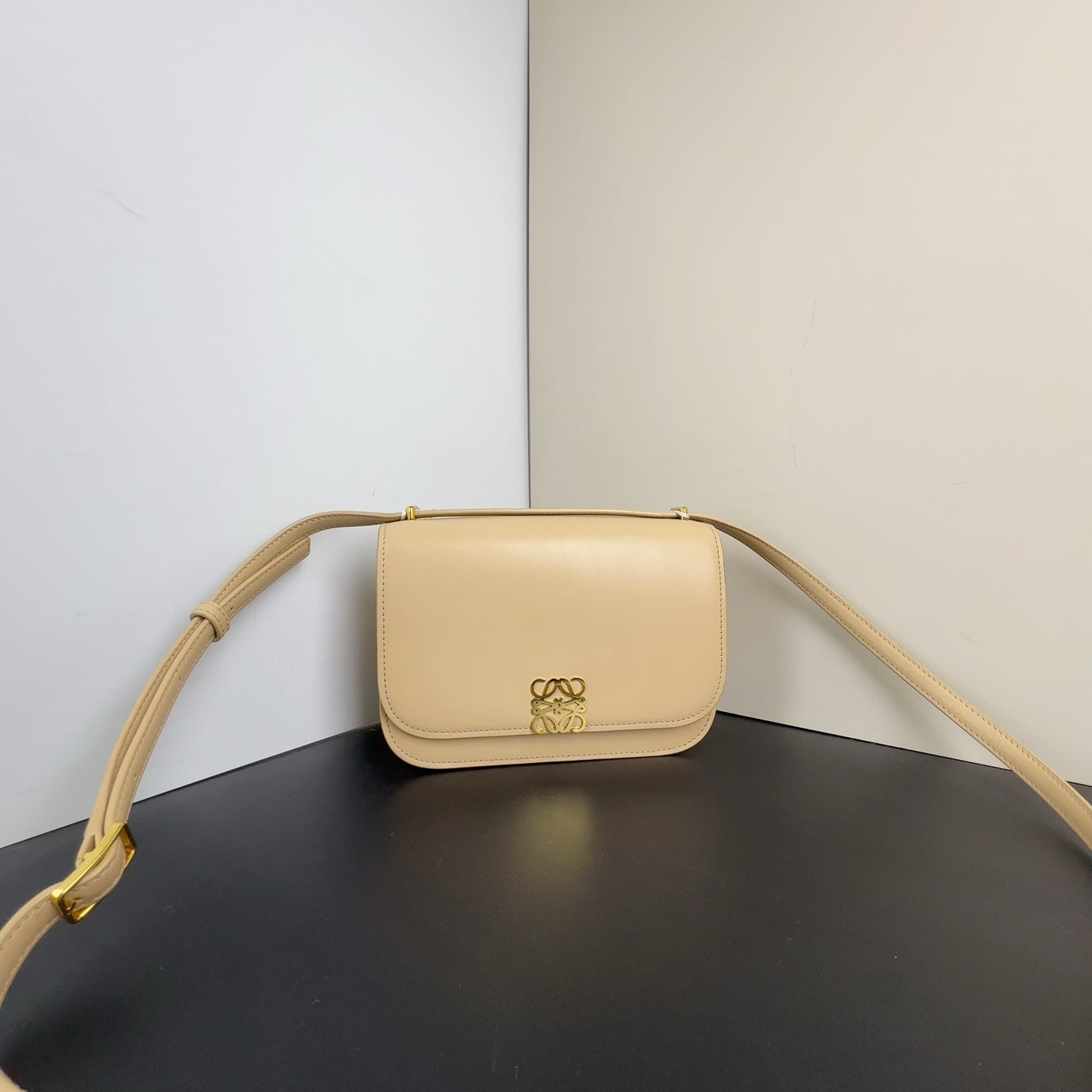 Loewe - Goya - Leather - Beige - (mini)