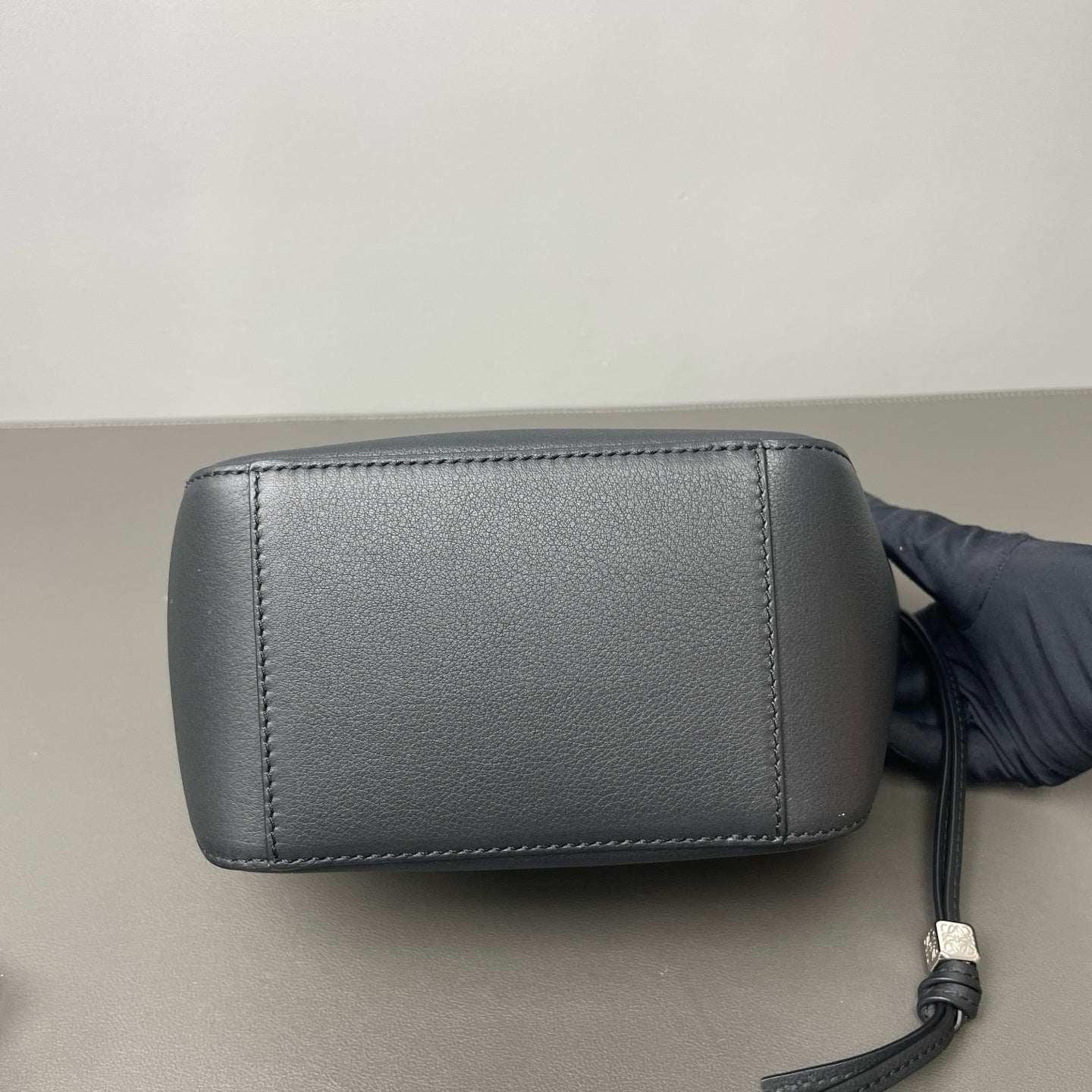 Loewe - Hammock - Leather - Black - (Medium)