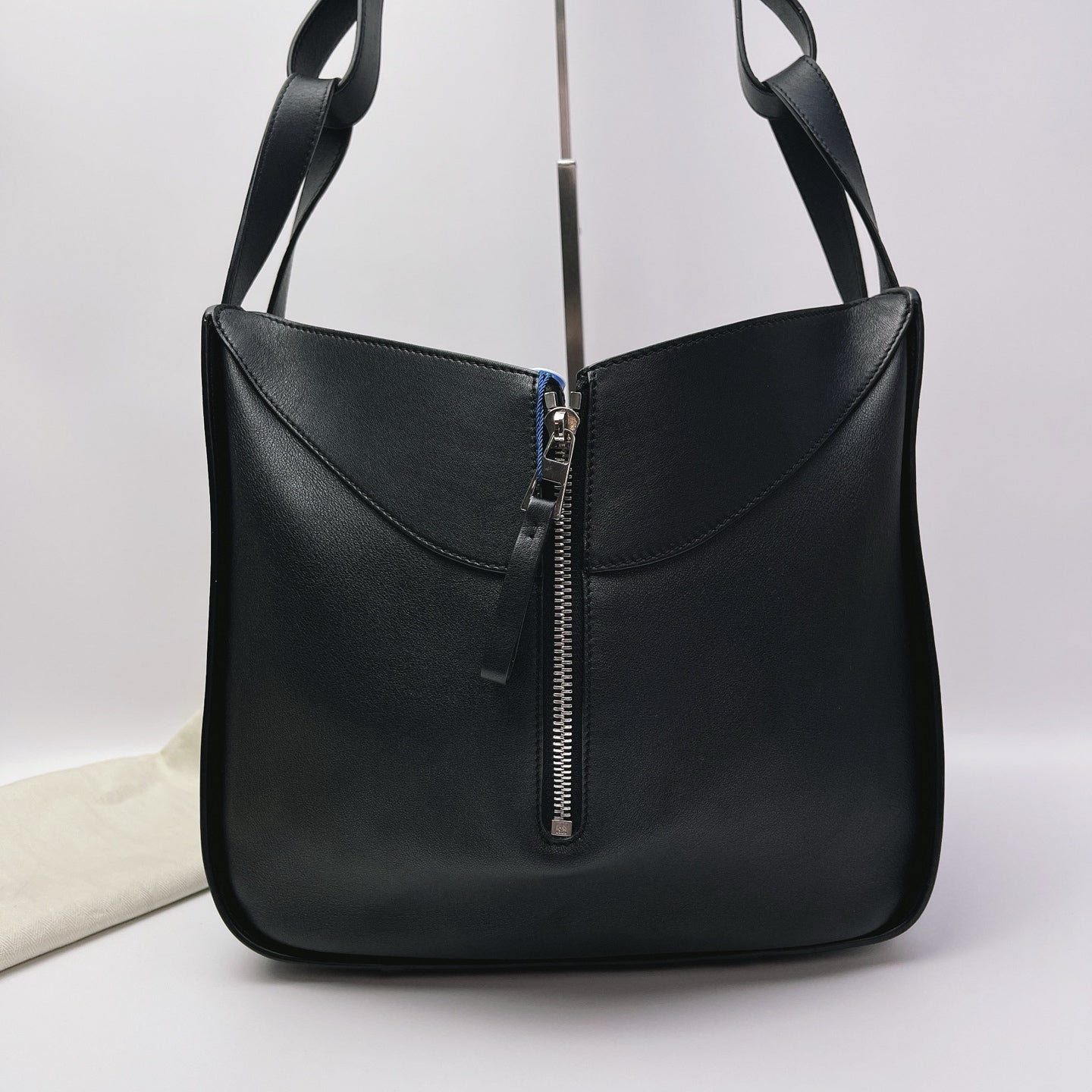 Loewe - Hammock - Leather - Black - (Small)