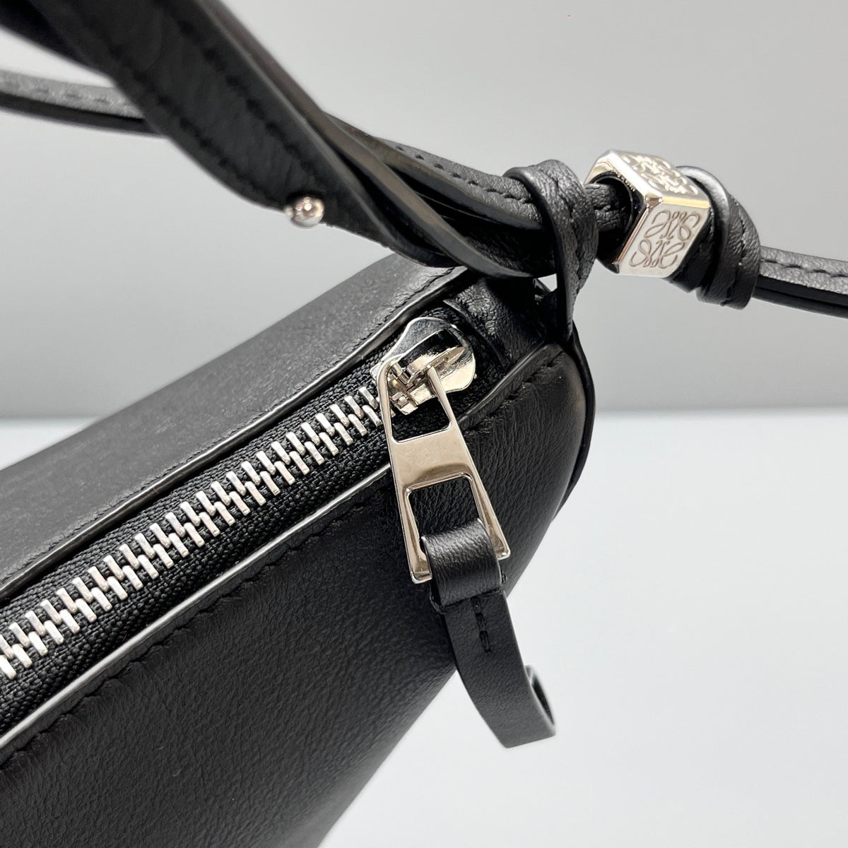Loewe - Hammock - Leather - Black - (small)