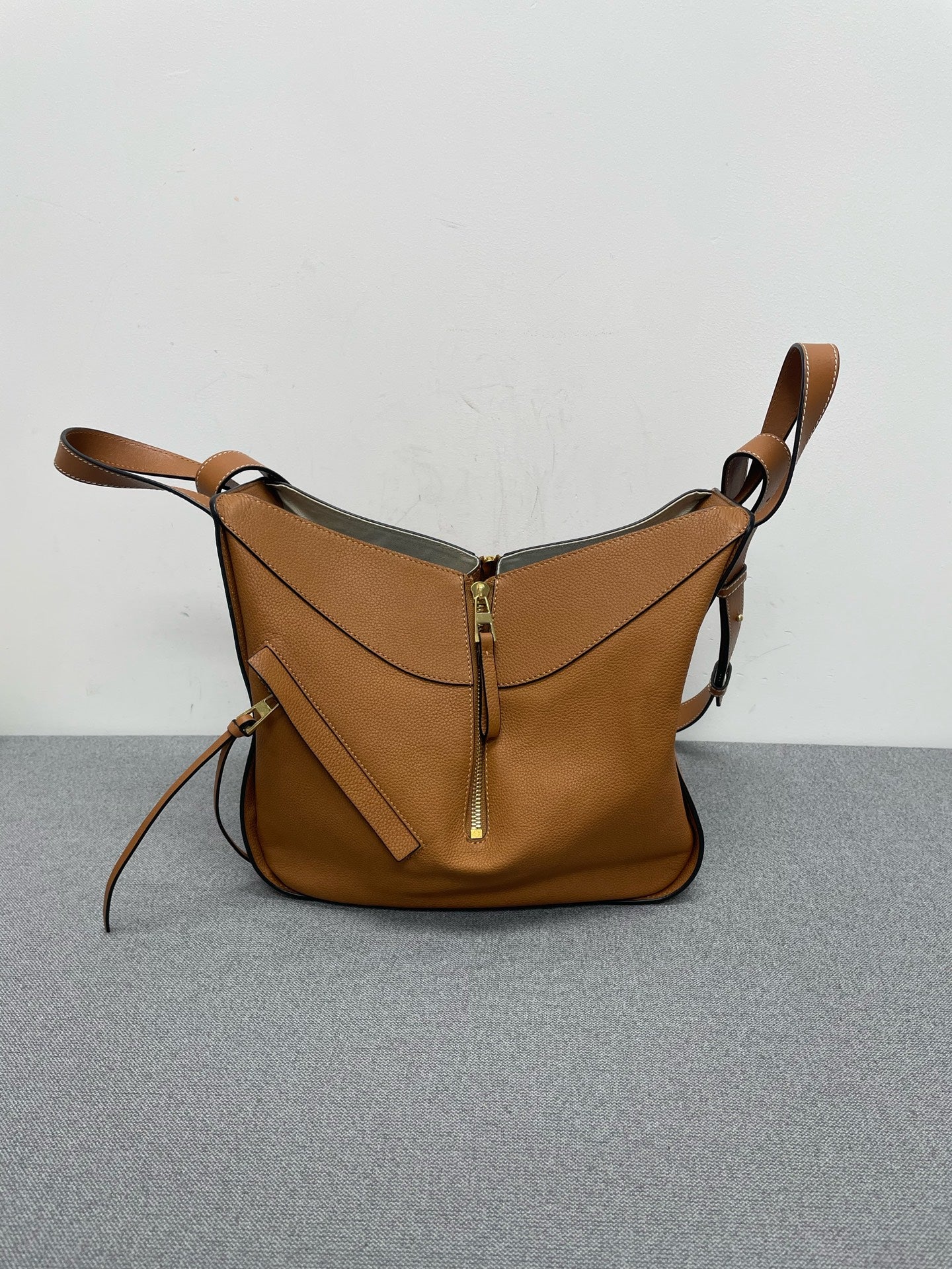 Loewe - Hammock - Leather - Brown - (small)