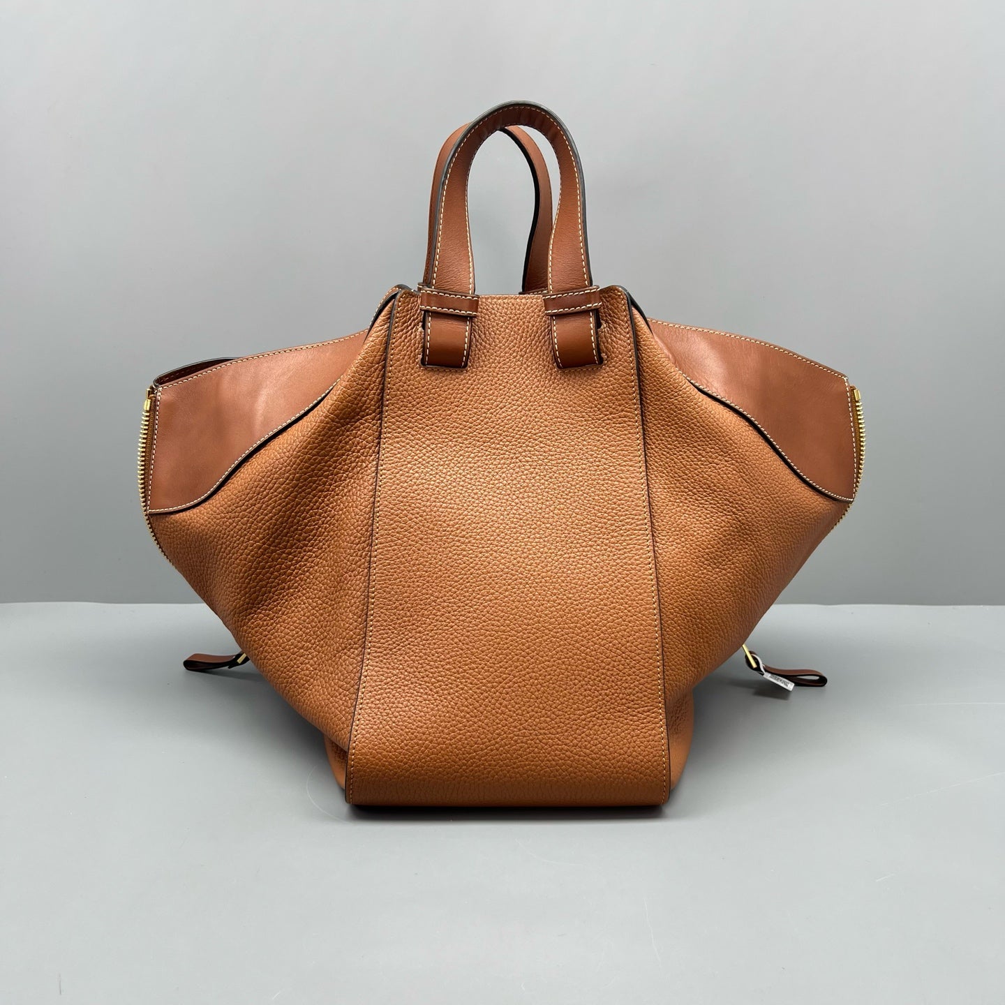 Loewe - Hammock - Leather - Camel - (Medium)