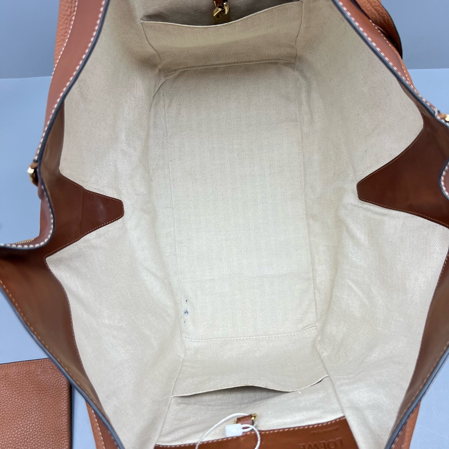 Loewe - Hammock - Leather - Camel - (Medium)