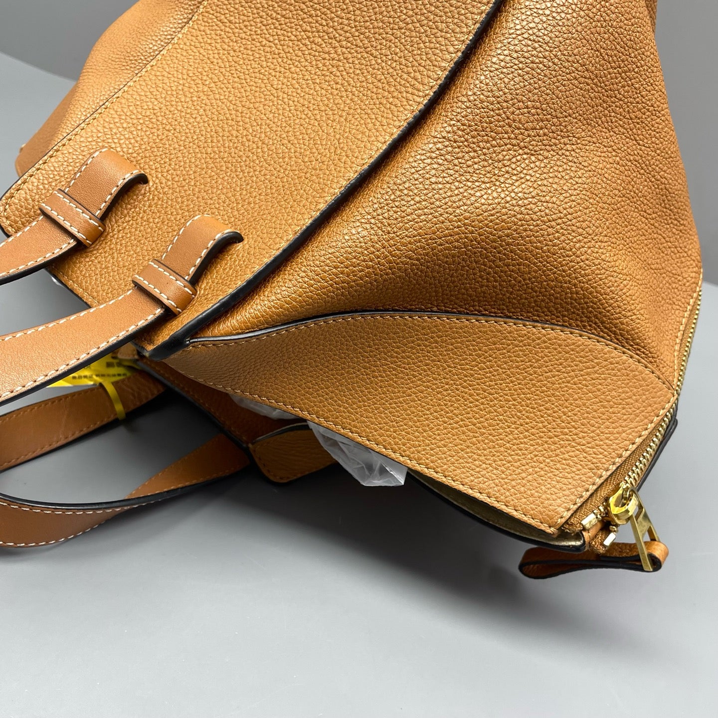Loewe - Hammock - Leather - Camel - (Small)