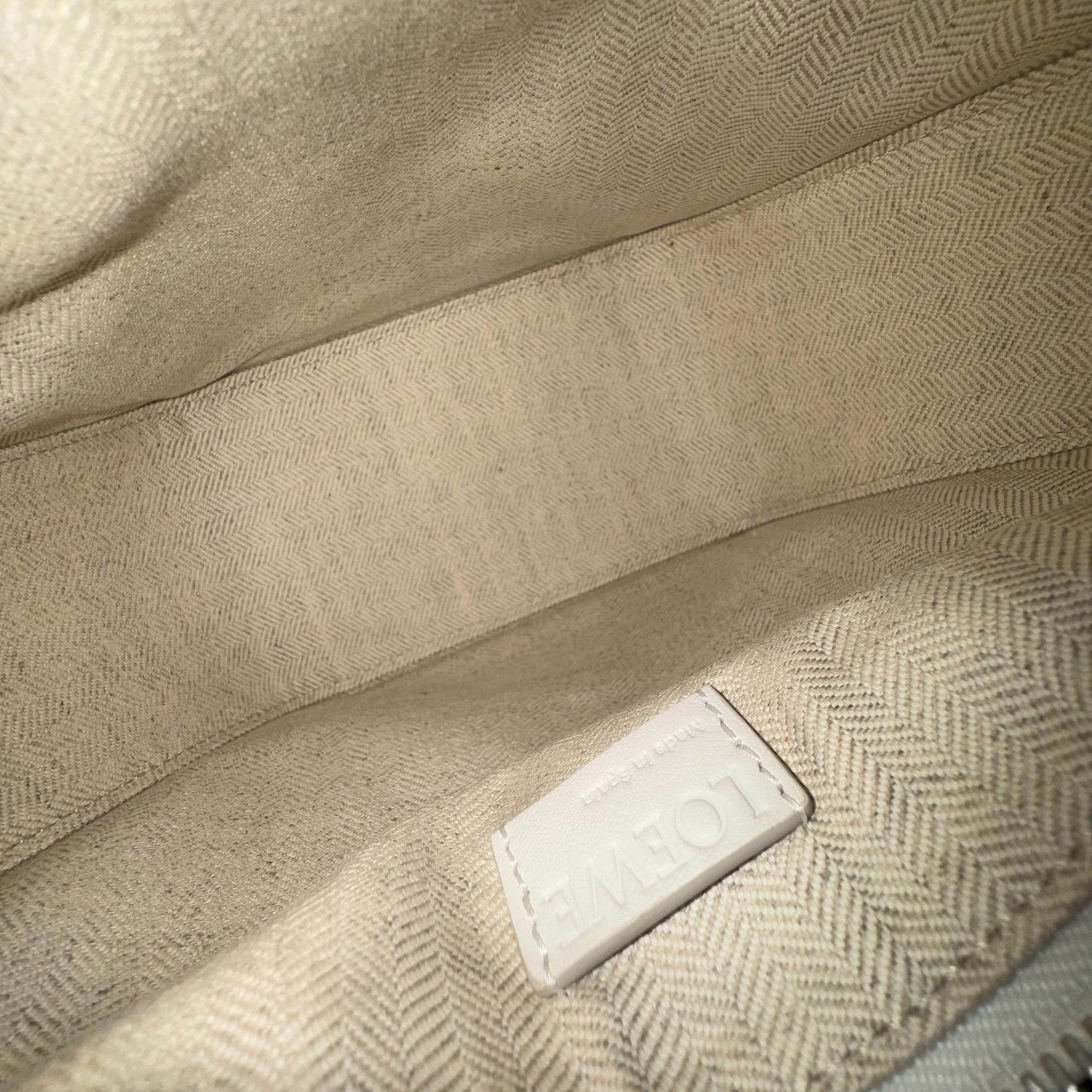 Loewe - Hammock Mini - Calfskin leather - White - (mini)