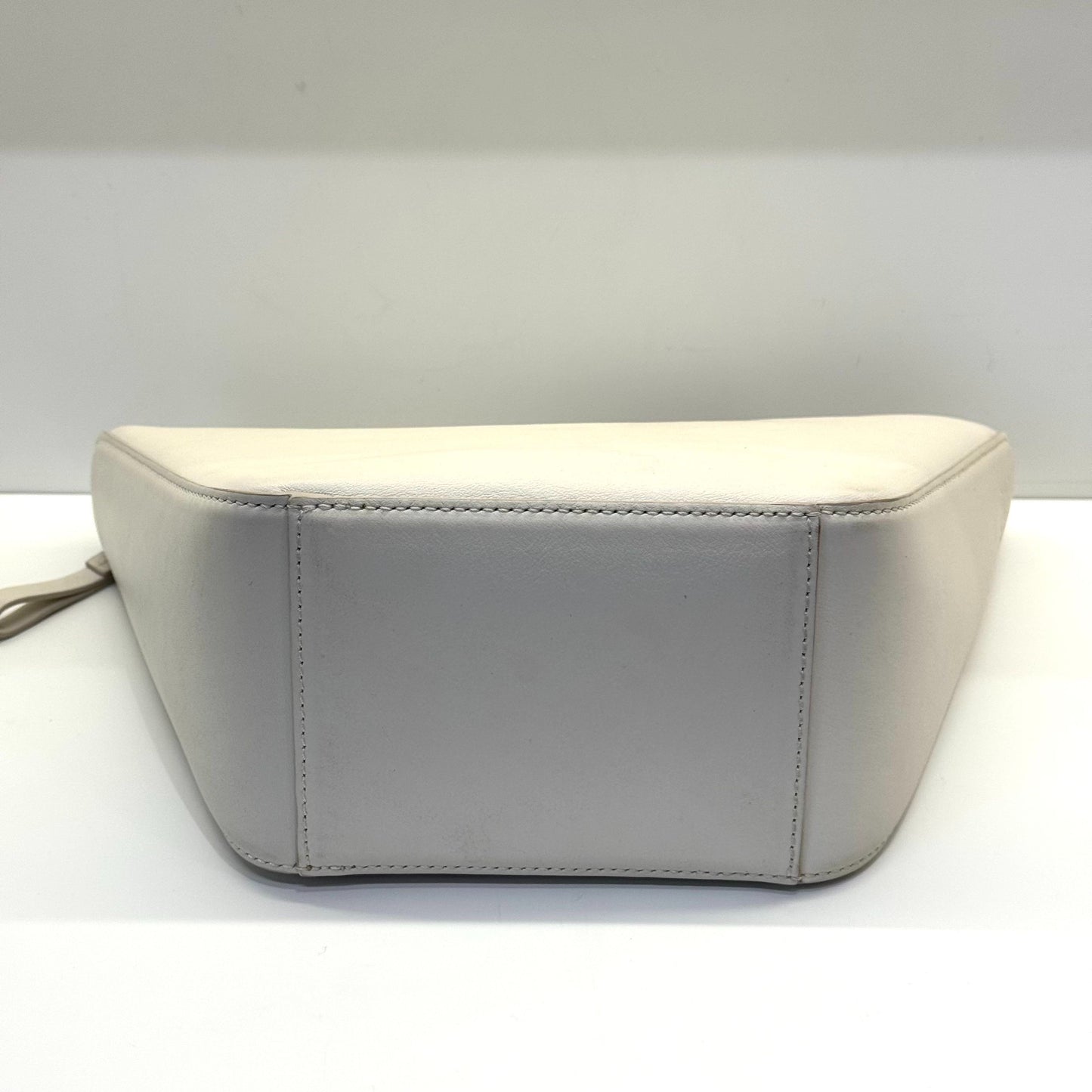 Loewe - Hammock Mini - Calfskin leather - White - (mini)