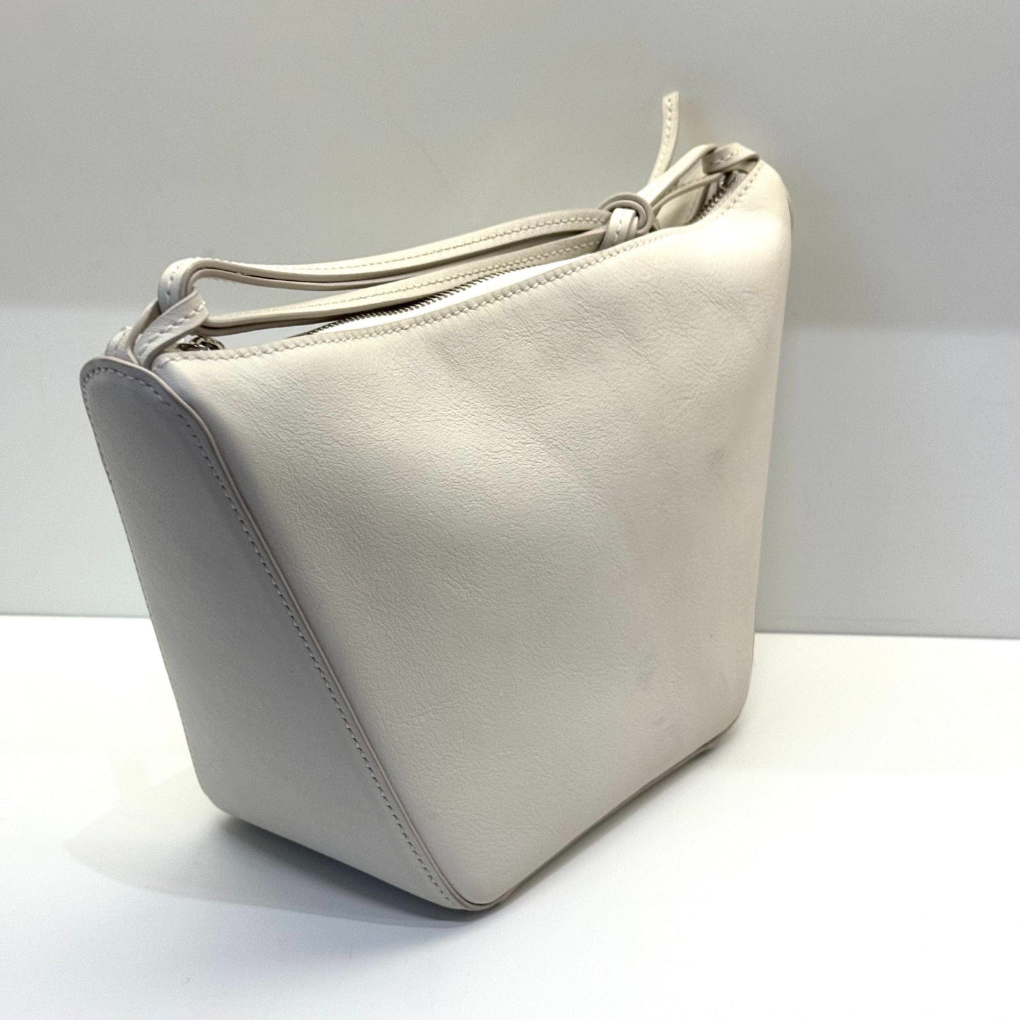 Loewe - Hammock Mini - Calfskin leather - White - (mini)